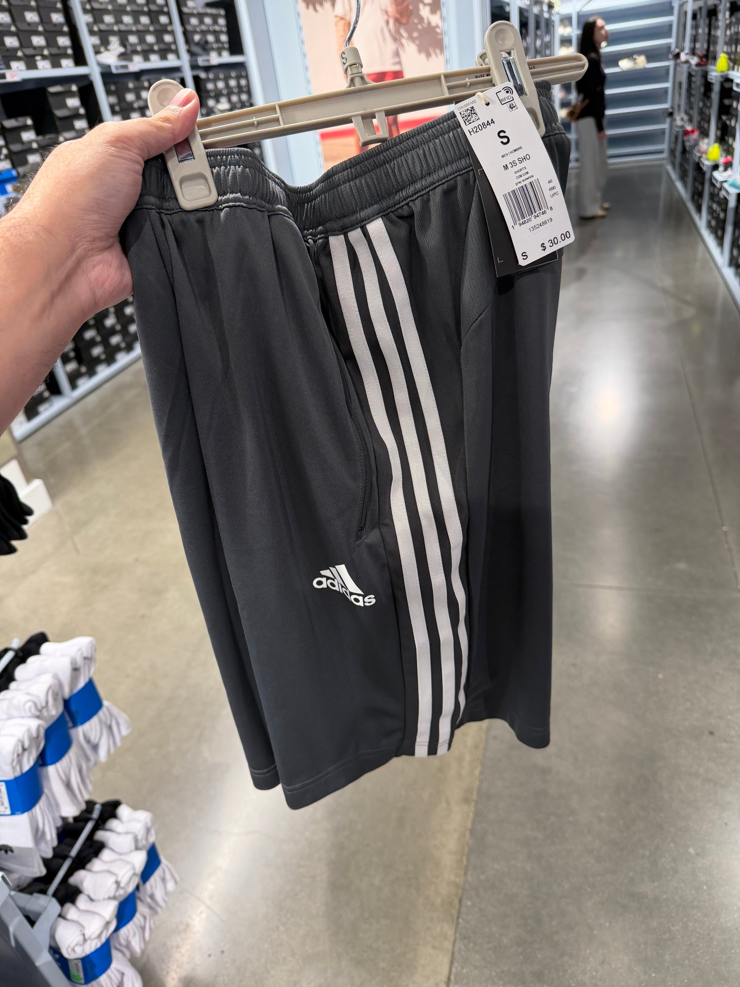 Adidas 男生 運動短褲 灰色 S