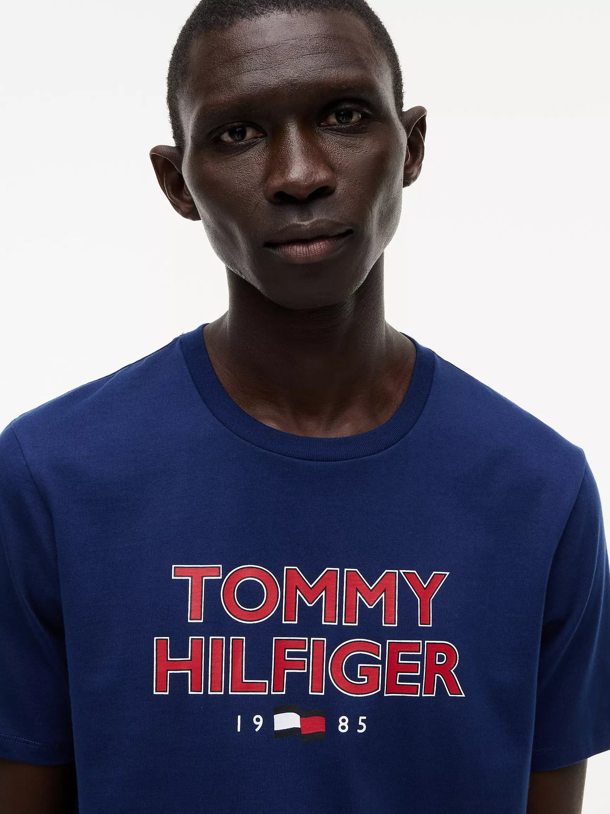 Tommy 男生 1985 Logo - 寶藍