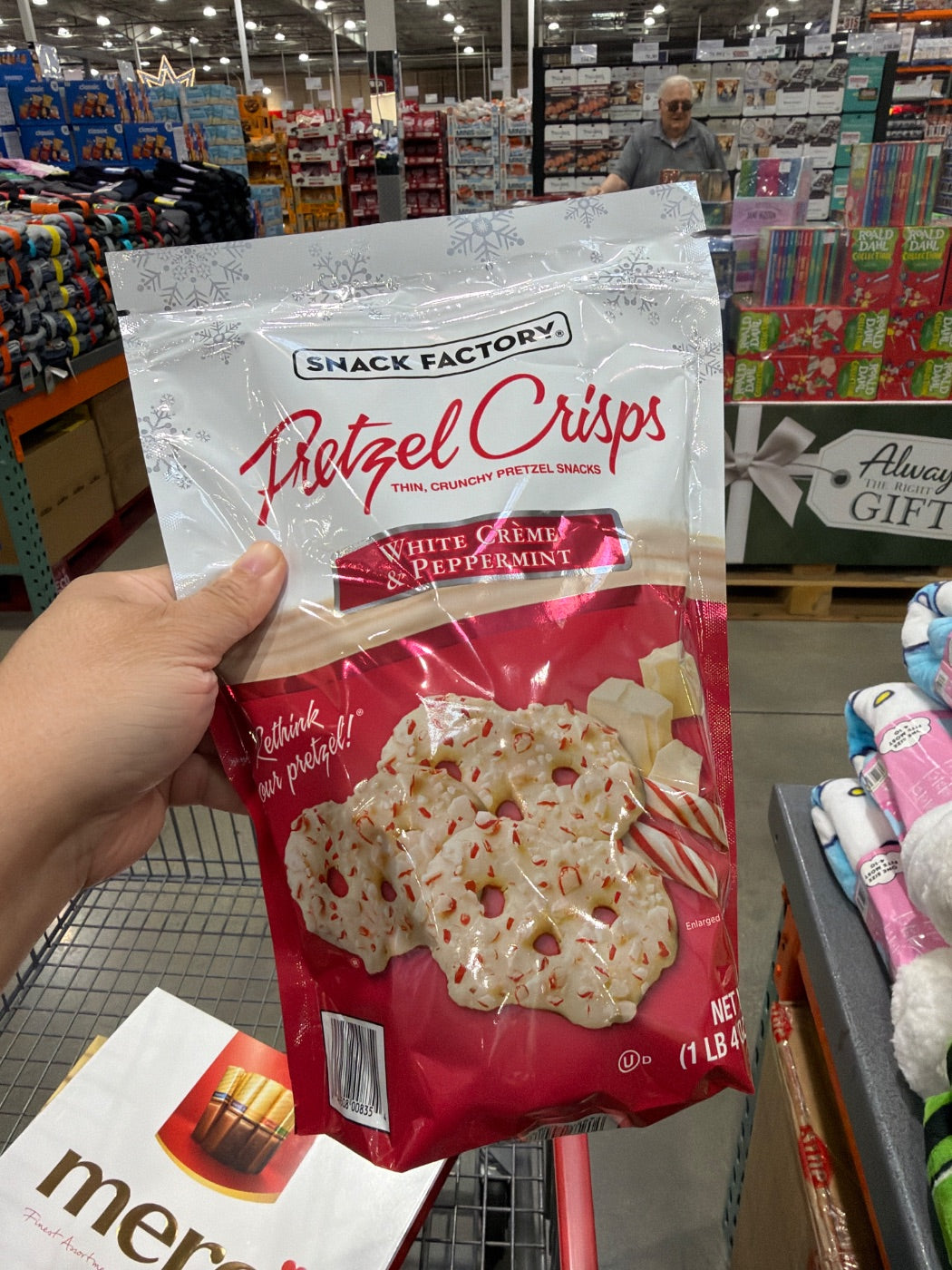 Costco Snack factory 聖誕節薄荷蝴蝶餅