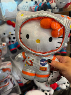 科博館 Hello Kitty NASA - 太空人娃娃 銀色 - 20公分