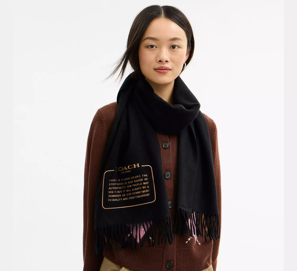 Coach Outlet 100％科社米爾羊毛圍巾 - 黑色