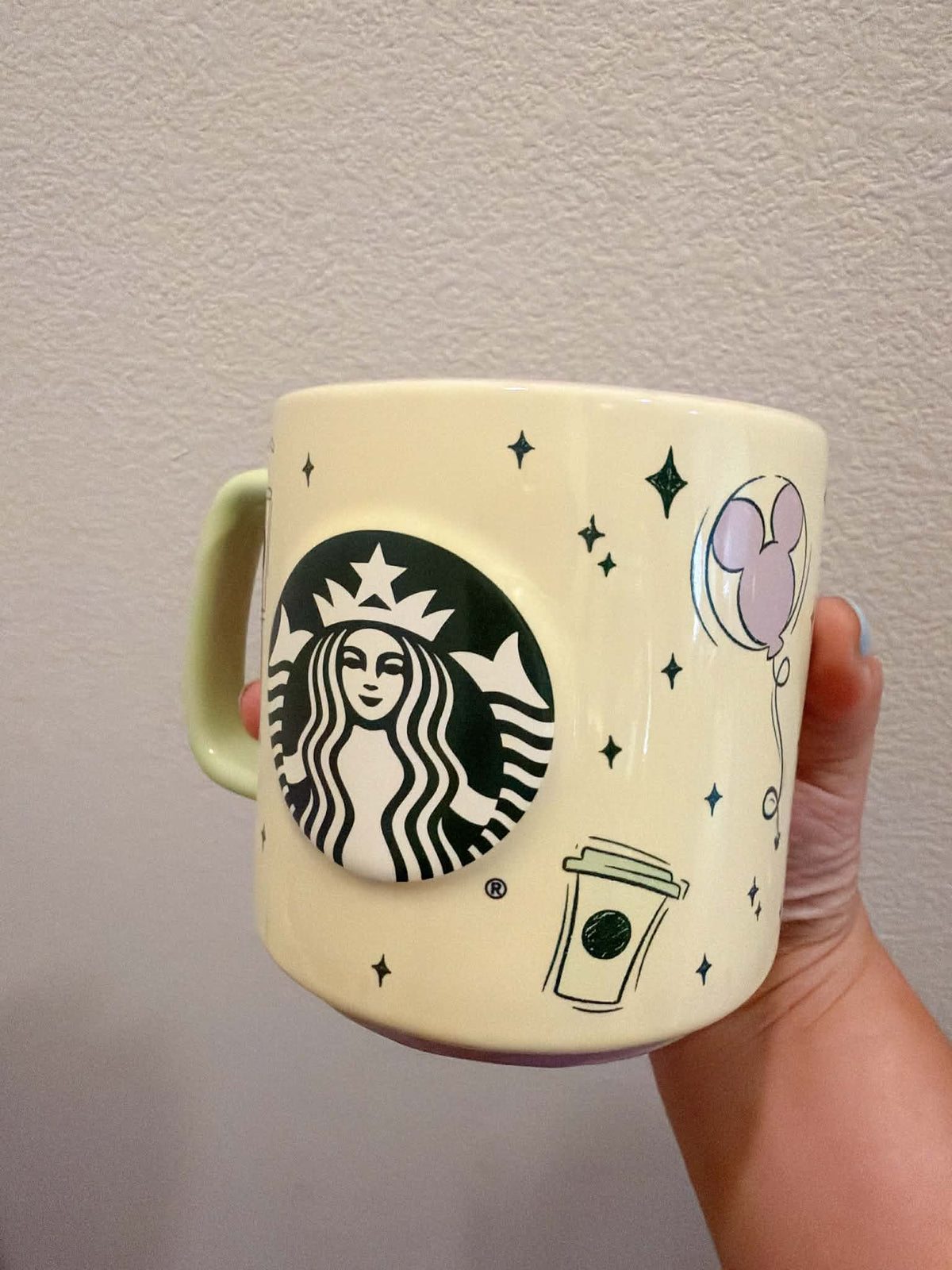 Disney x Starbucks 城堡陶瓷杯