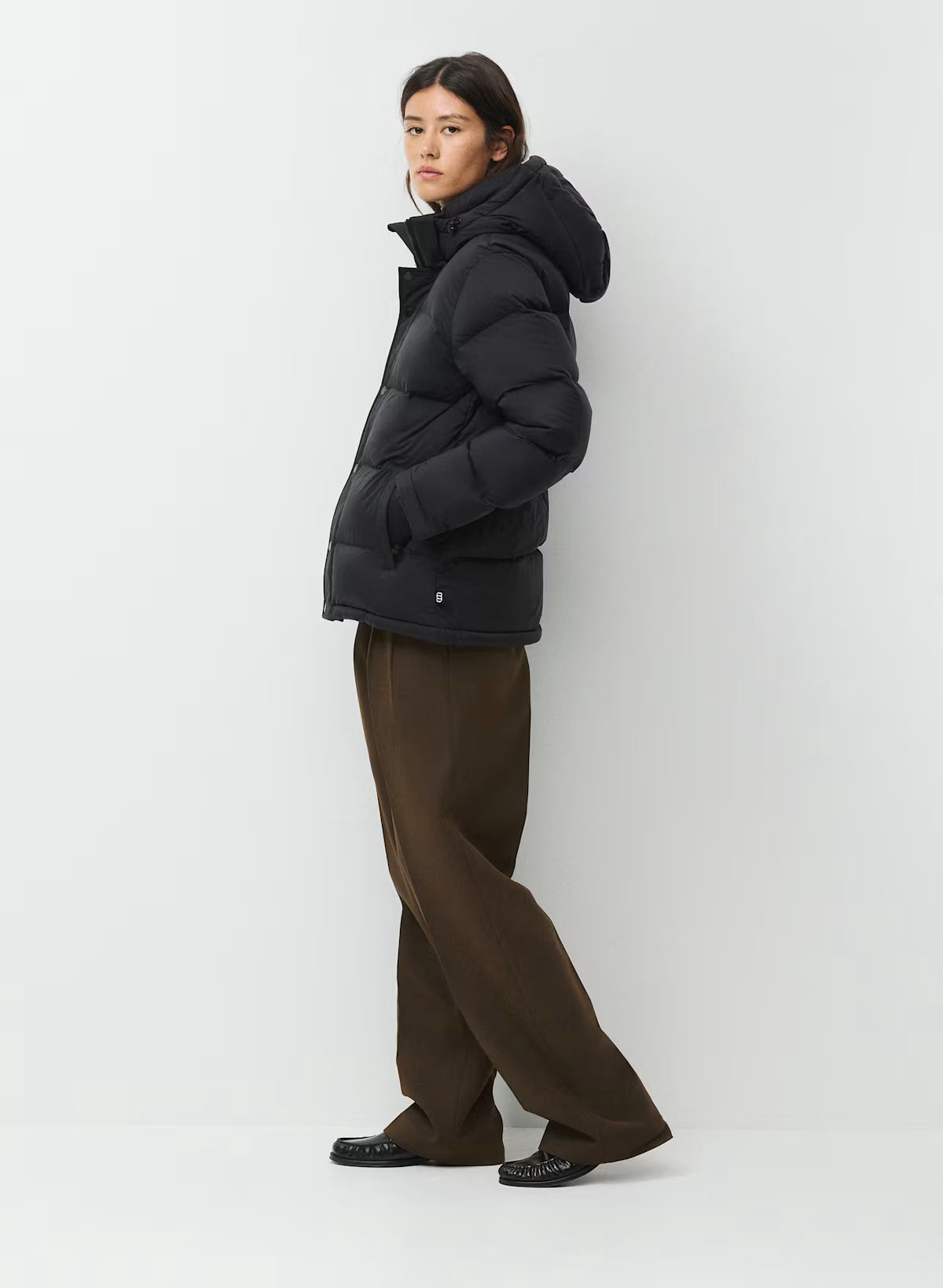 Aritzia 女生 Superpuff 五格真羽絨外套 800 - 霧面黑 - Black