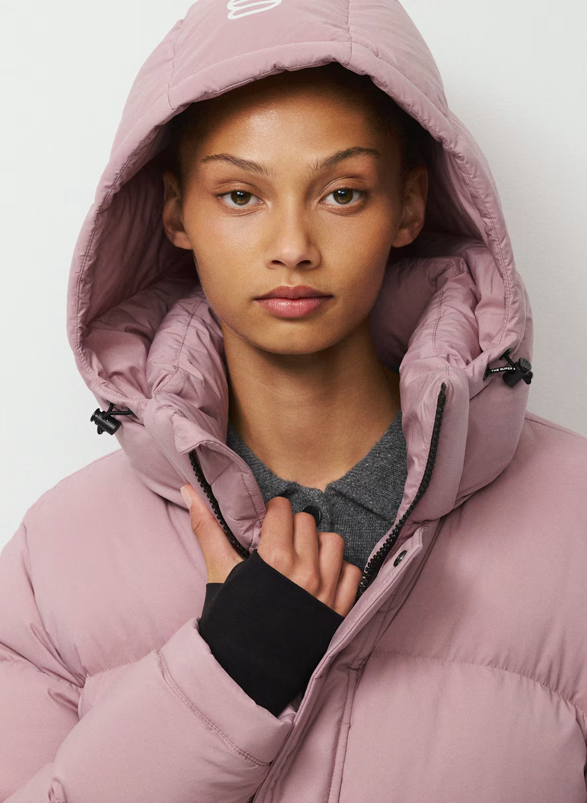 Aritzia 女生 Superpuff 五格真羽絨外套 800 - 乾燥玫瑰 - Claremont