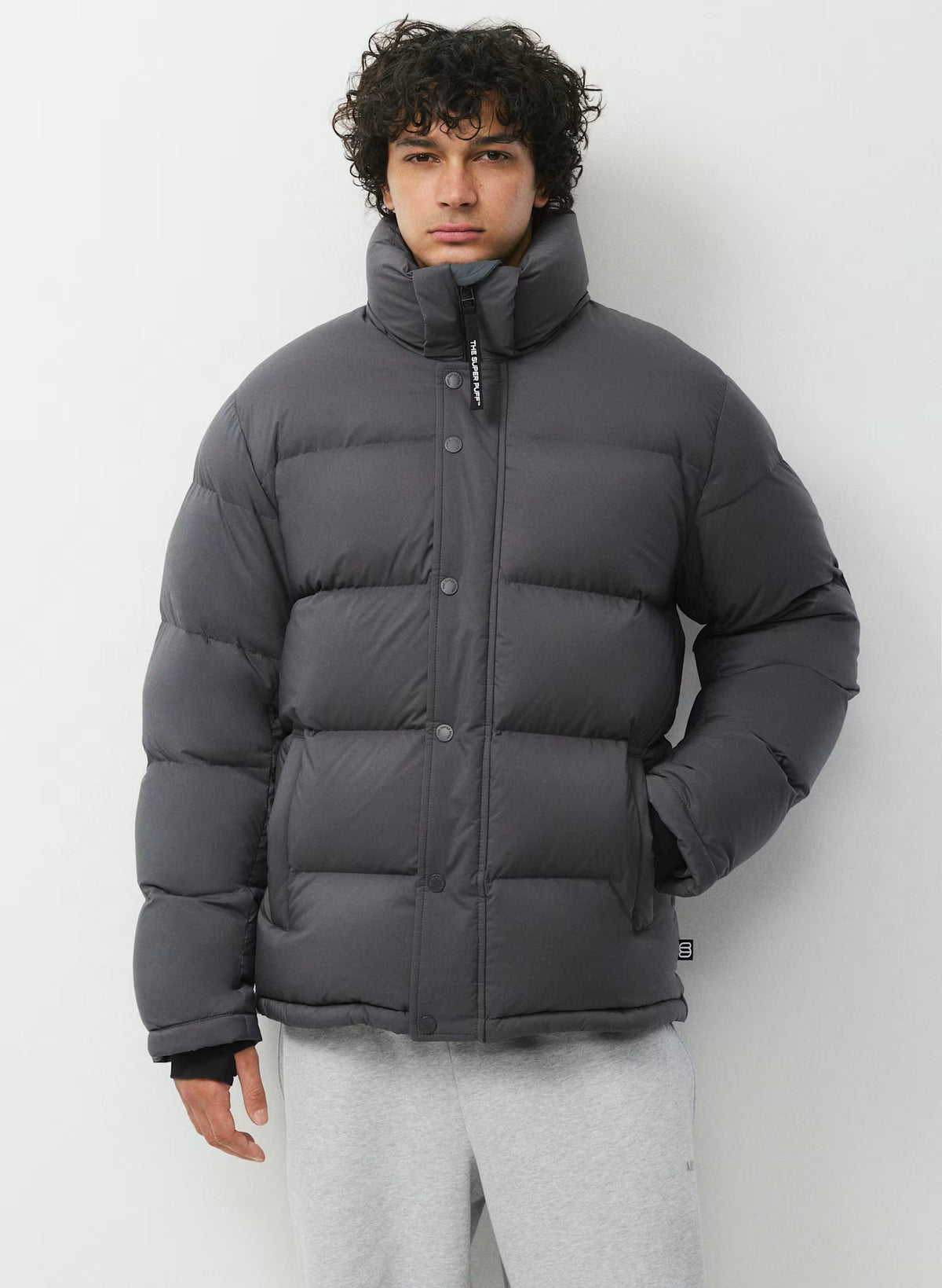 Aritzia 男生 Superpuff 五格真羽絨外套 800 - 高級灰 - Coal Grey