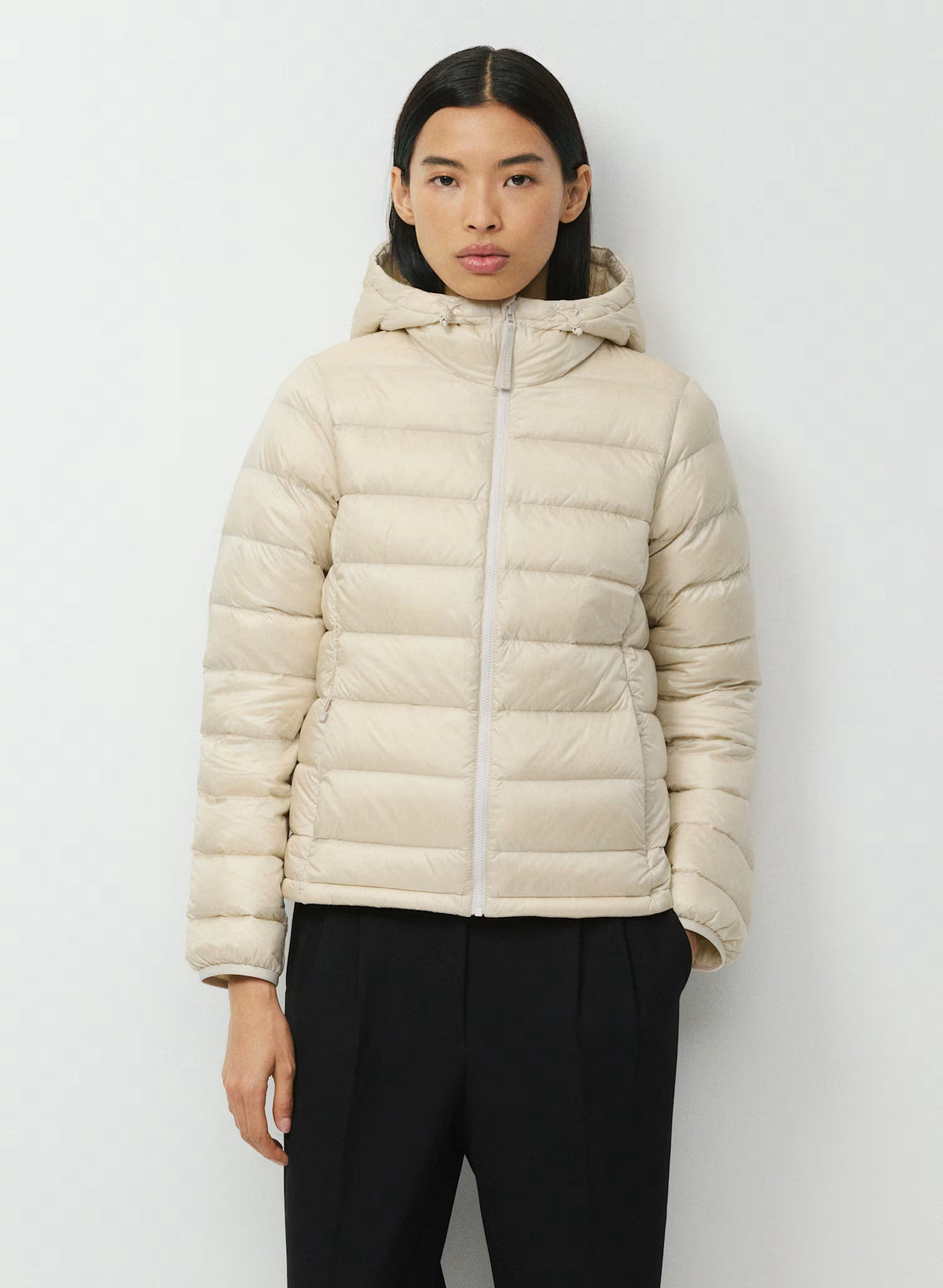Aritzia 女生 Superpuff 好收納真羽絨外套 800 - 珍珠白