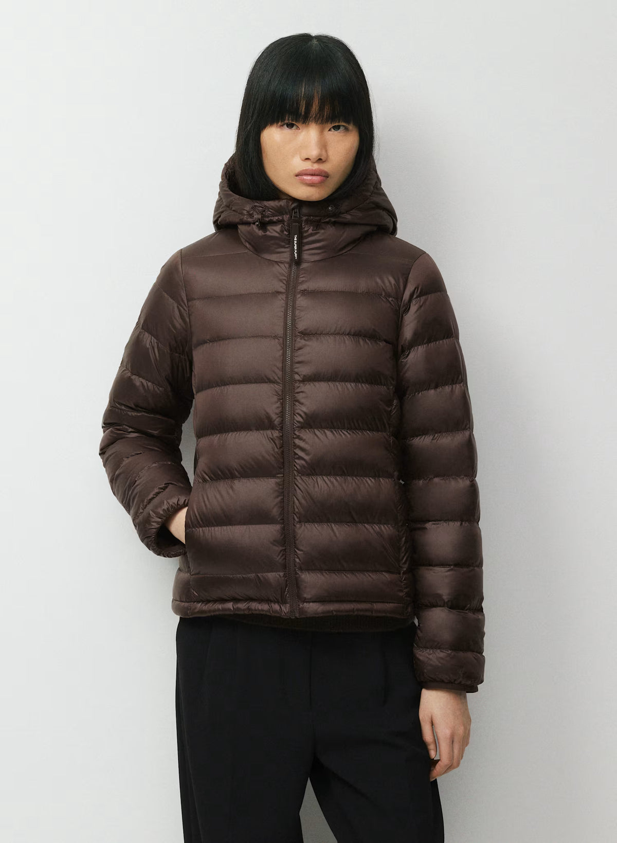 Aritzia 女生 Superpuff 好收納真羽絨外套 800 - 巧克力色