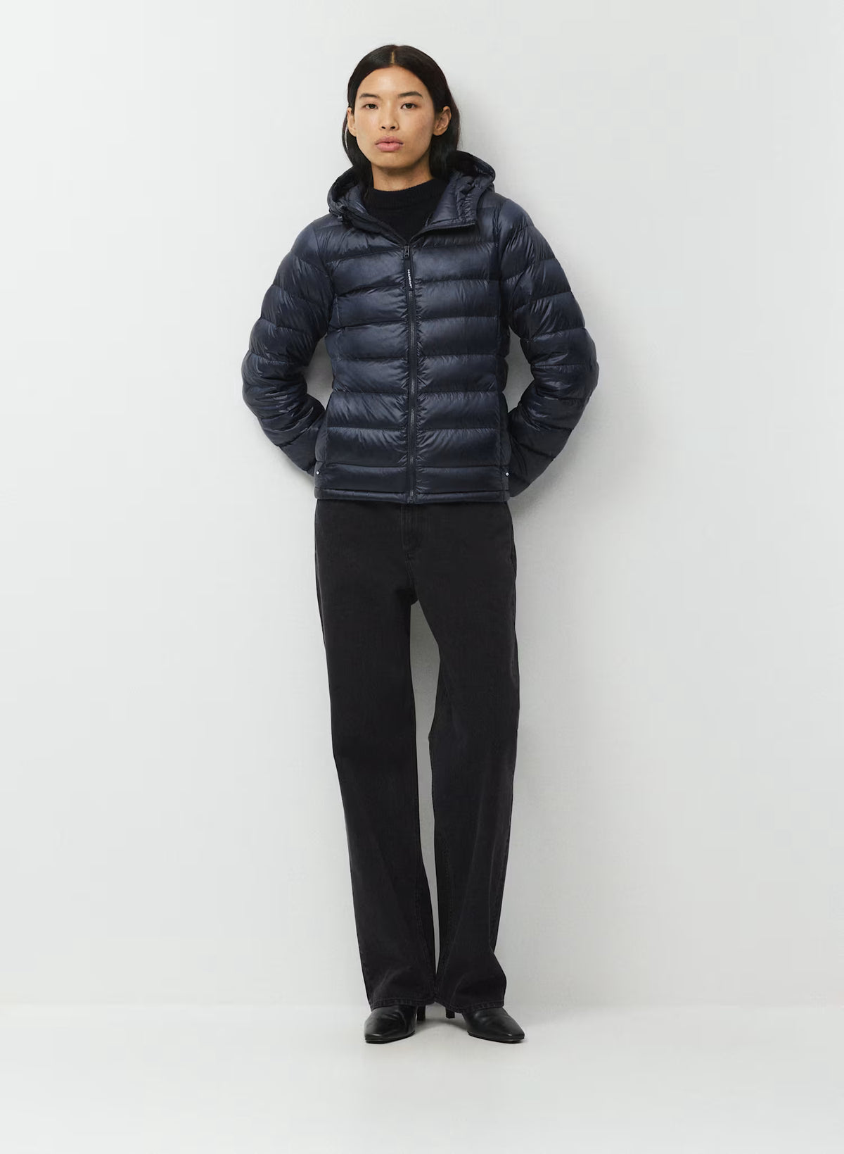 Aritzia 女生 Superpuff 好收納真羽絨外套 800 - 深藍