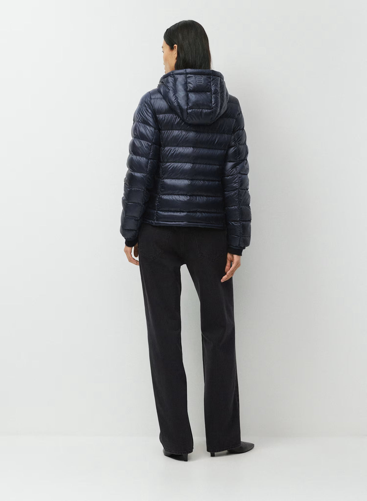 Aritzia 女生 Superpuff 好收納真羽絨外套 800 - 深藍