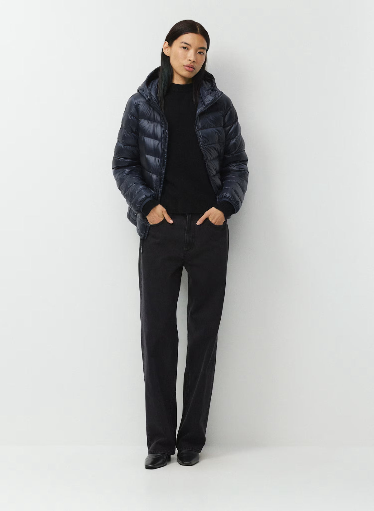 Aritzia 女生 Superpuff 好收納真羽絨外套 800 - 深藍
