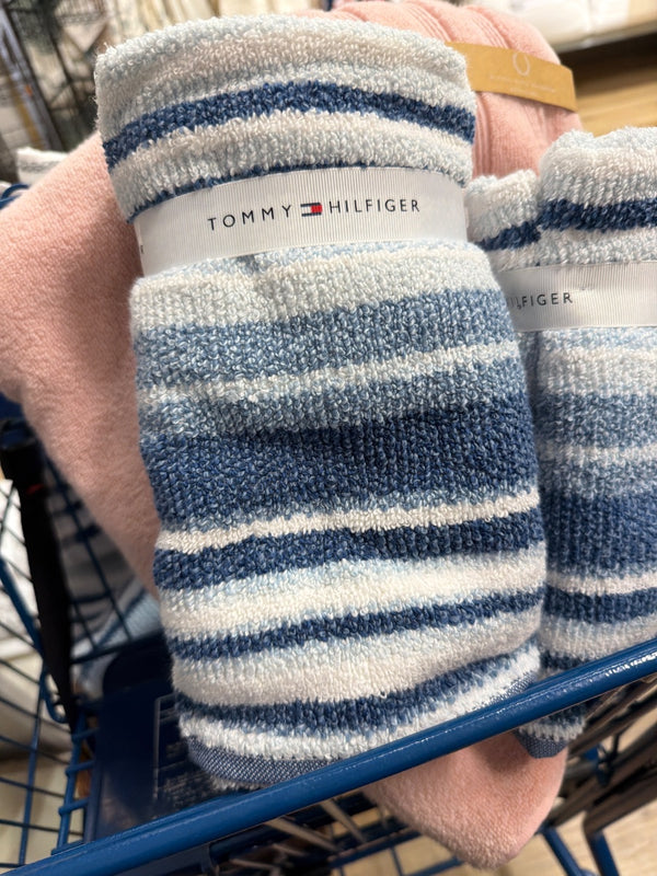 挖寶 Tommy 長方形的毛巾 藍色條紋 兩條